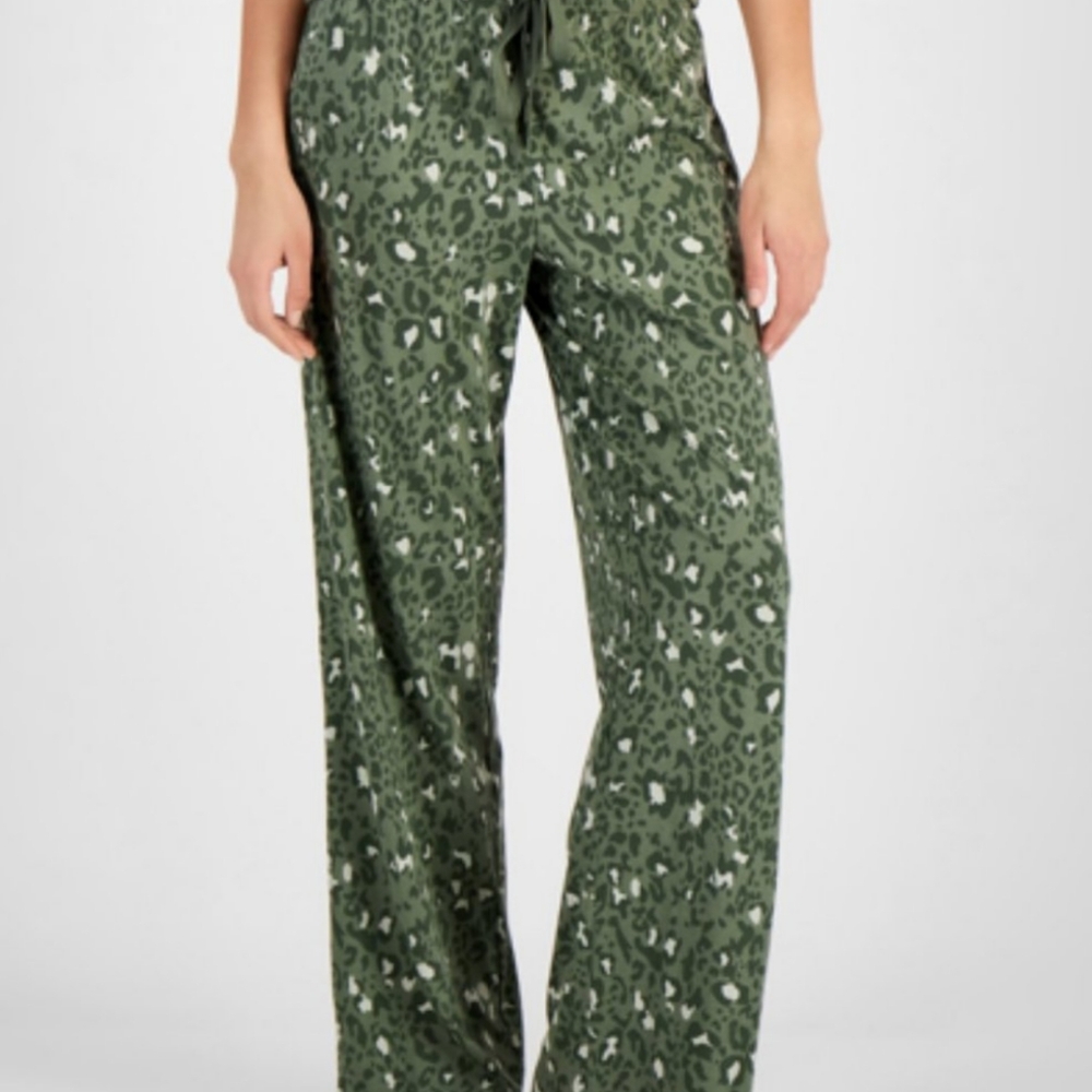 Jenni Animal Print Wide-Leg Pajama Lounge Pants Sage Green